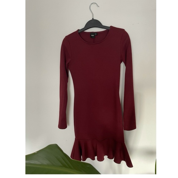 Asos long sleeve peplum hem dress - XS /S - Picture 3 of 14
